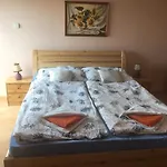 Apartment Yowan Heviz
