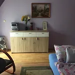 Apartment Yowan