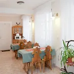 Apartment Yowan