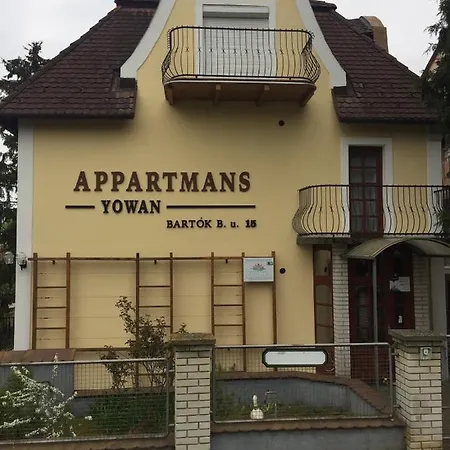 Yowan Apartment *