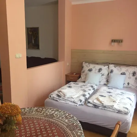 Apartment Yowan