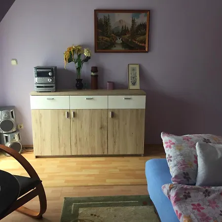 Apartment Yowan