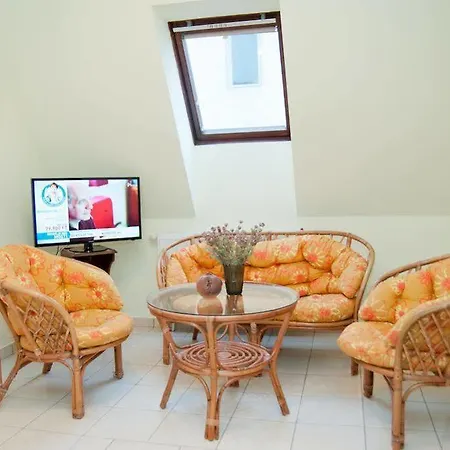 Apartment Yowan Hévíz